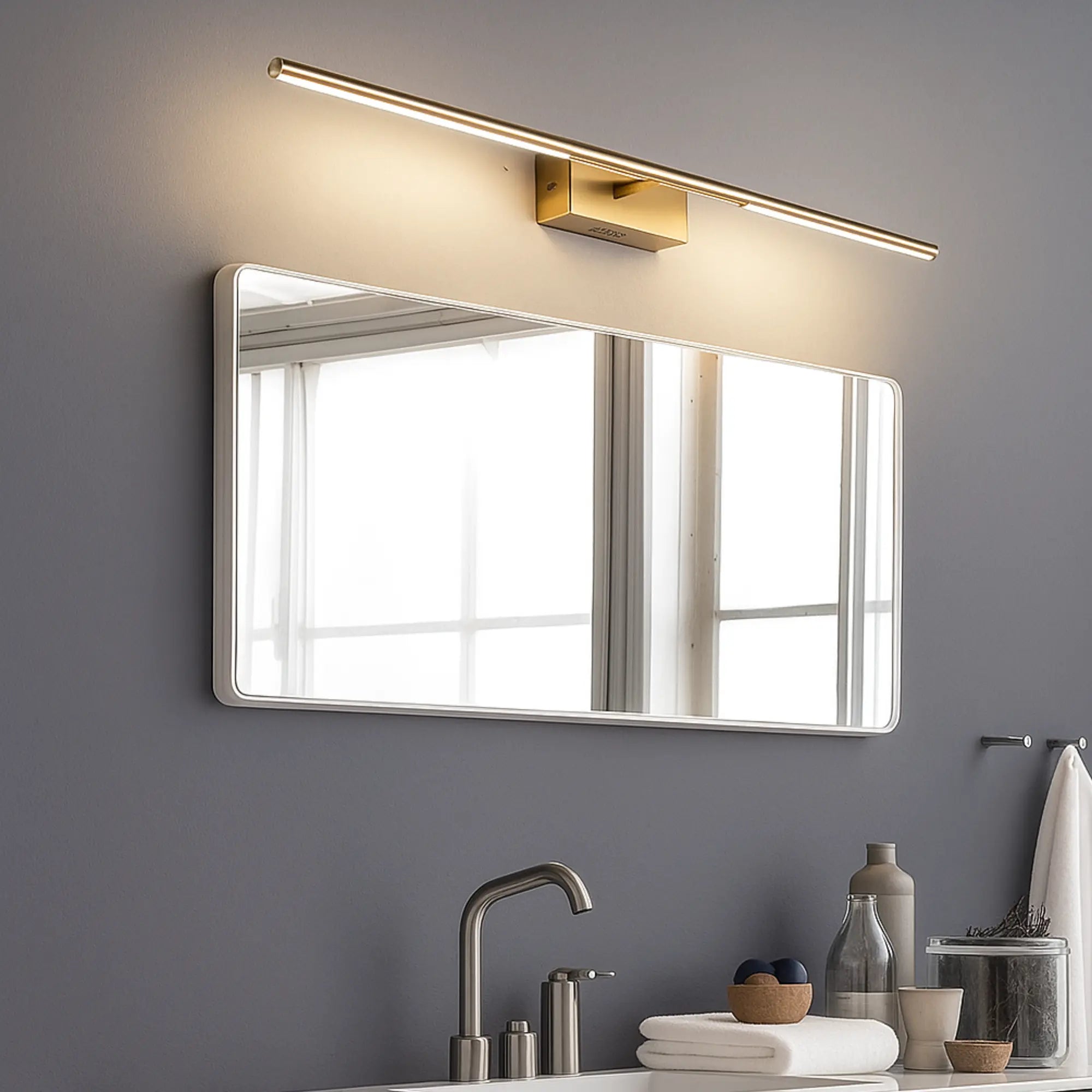 Luminaire miroir LED salle de bain – Noir et or moderne – Image 4