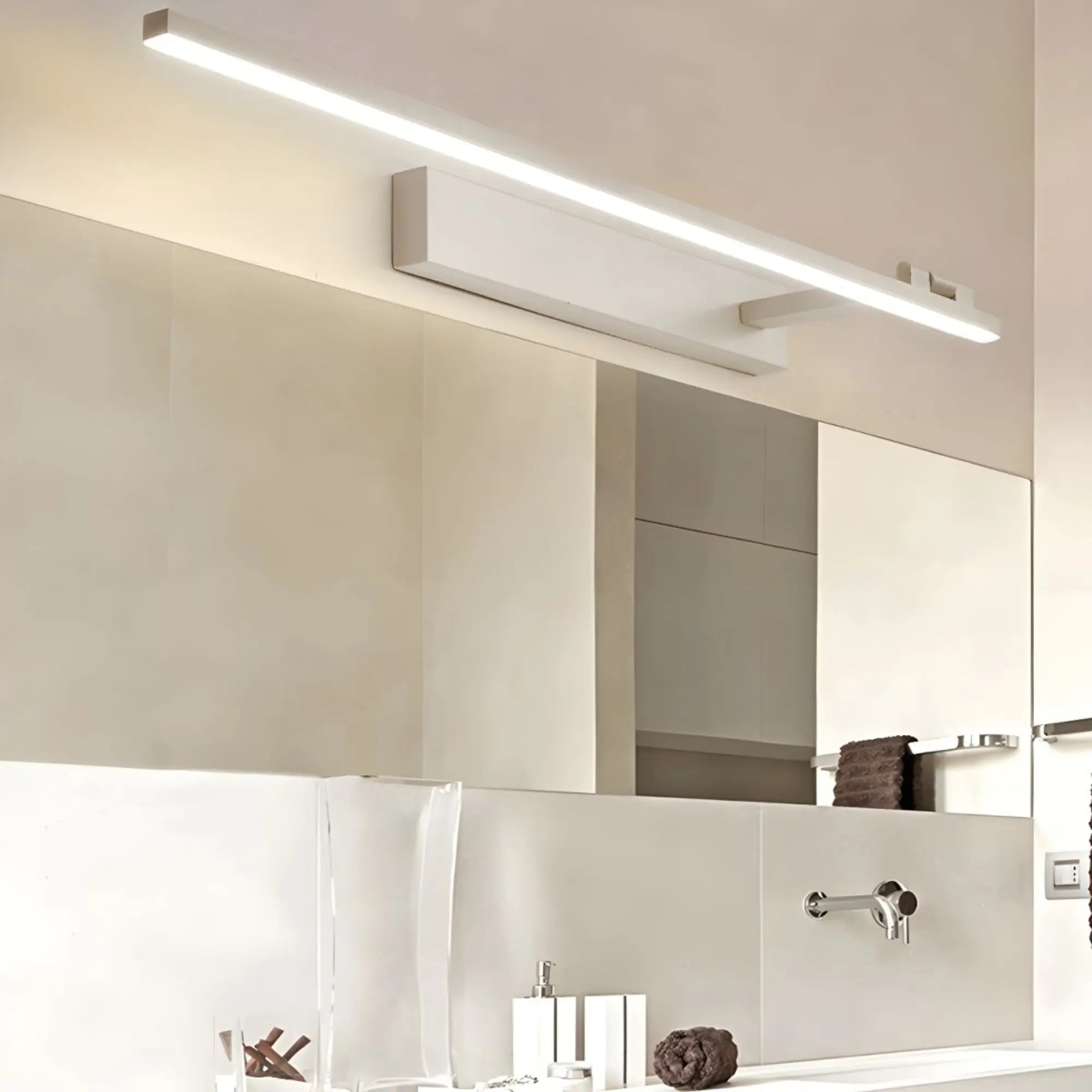 Éclairage miroir LED salle de bain pivotant design – Image 8
